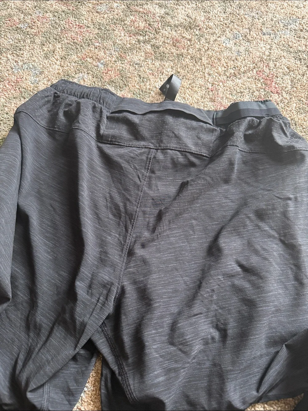lululemon athletica Men's Black Athletic Shorts 6”inseam  Training Short size L